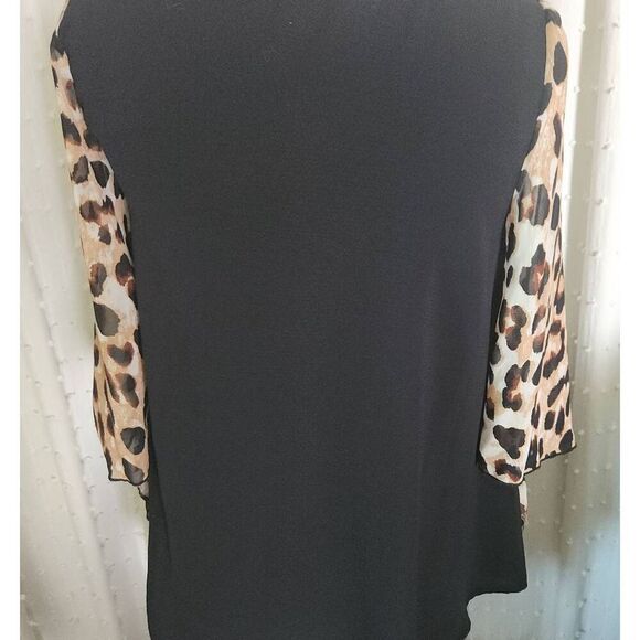 F32 Red Lolly black blouse with leopard print sleeves - Picture 5 of 8